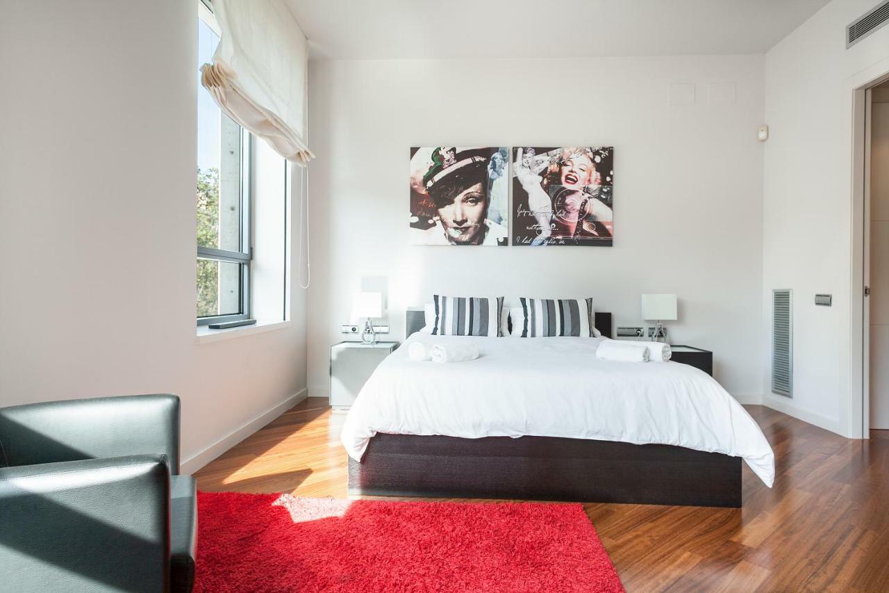 Uma Suites Passeig De Gracia 16 Barcelona Exterior foto